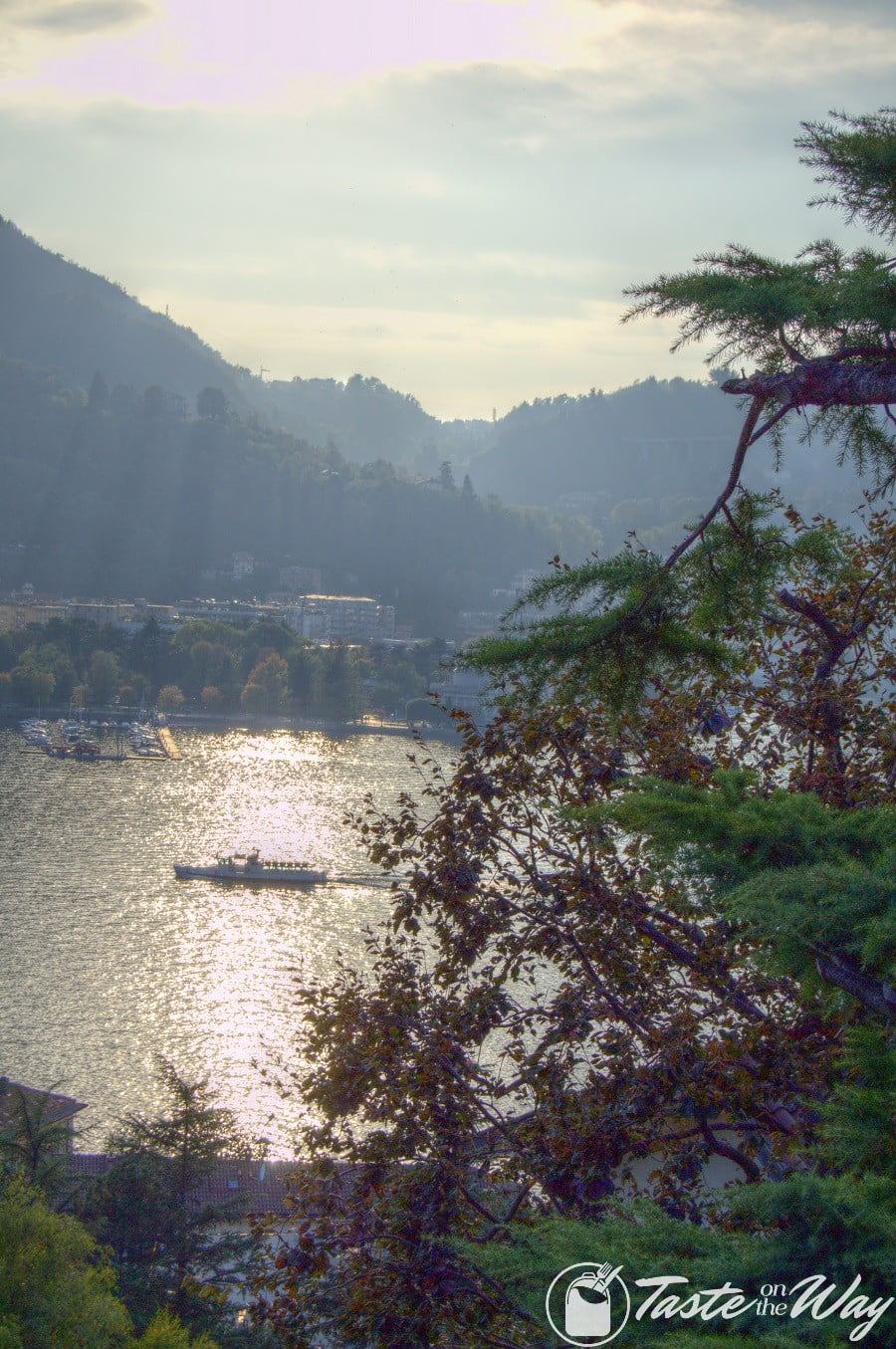 Check out 15+ amazing #views of Lake Como, #Italy! #travel #photography @tasteontheway