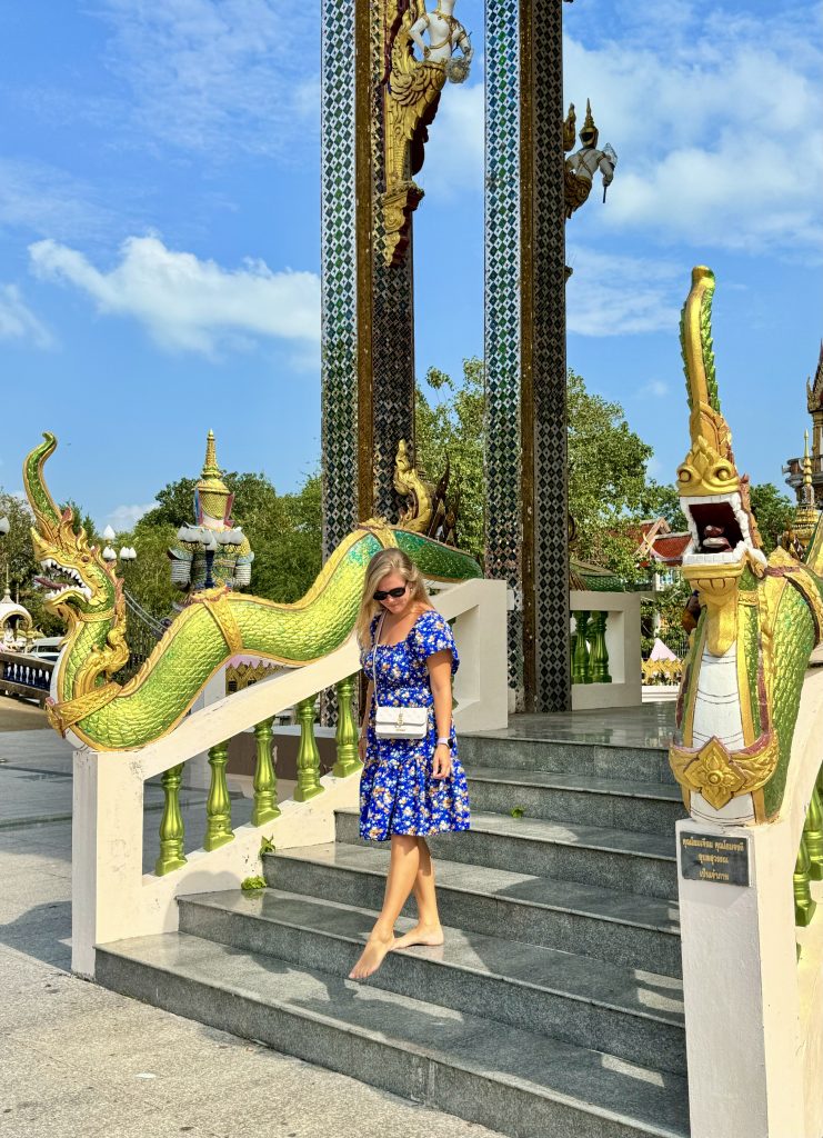 Wat Plai Laem